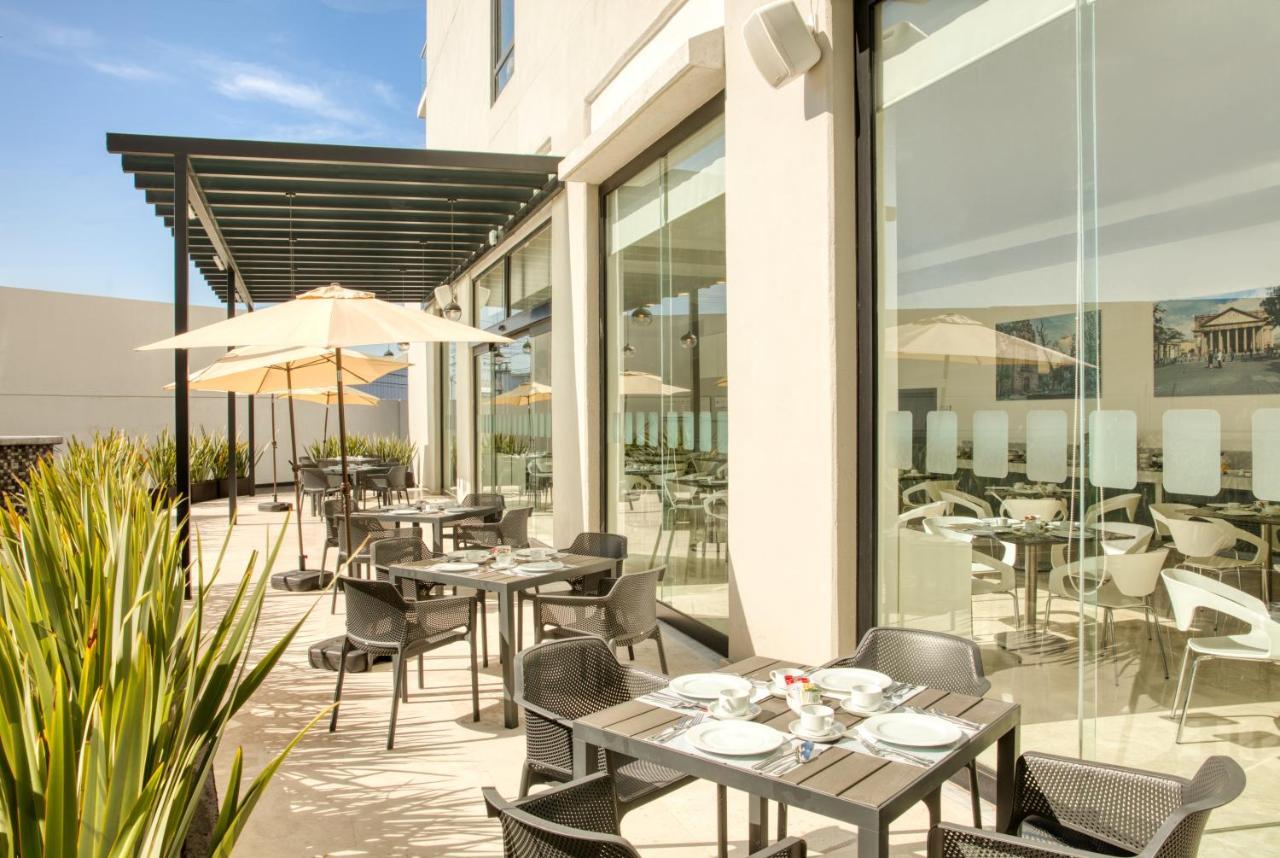 Fiesta Inn Guadalajara Aeropuerto Las Pintas Εξωτερικό φωτογραφία